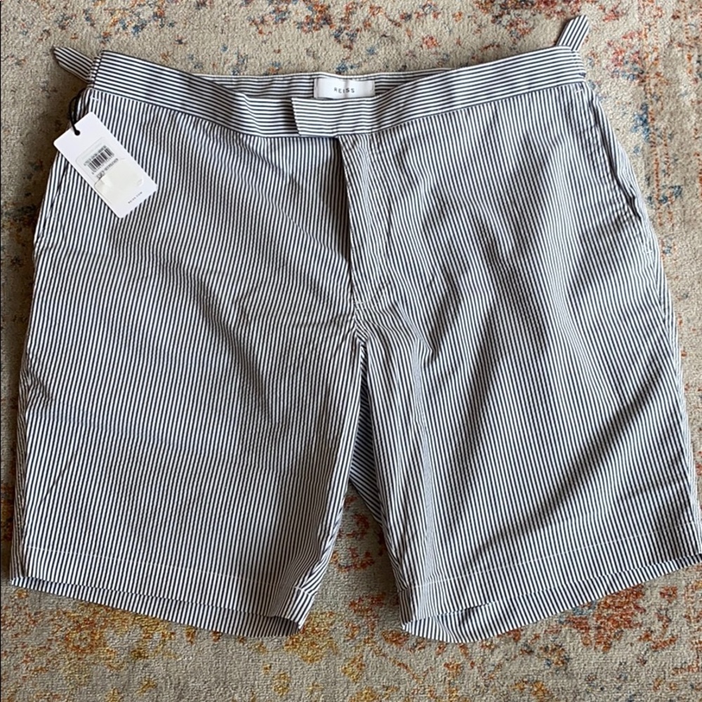 Reiss seersucker shorts 36
